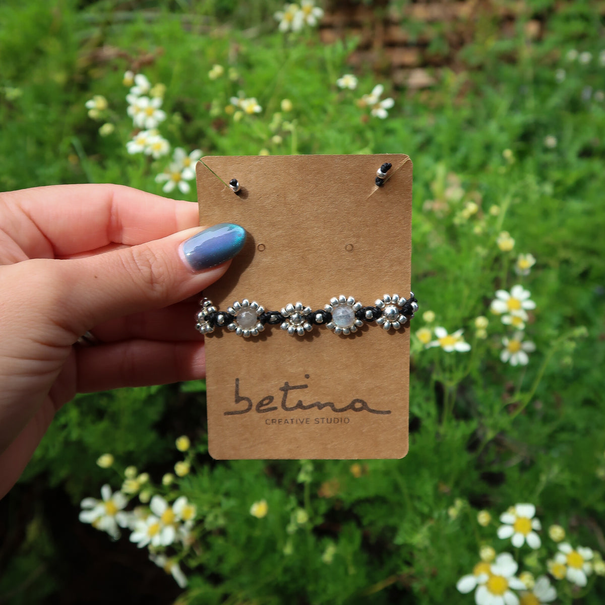 Pulsera Flora Silvestre | Negro con Labradorita