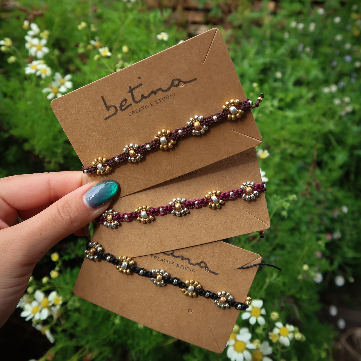 Pulsera Margaritas Gold&Silver | Negro