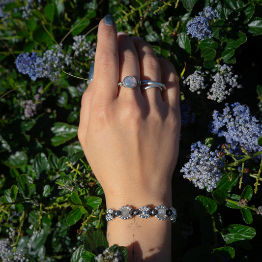 Pulsera Flora Silvestre | Negro con Labradorita