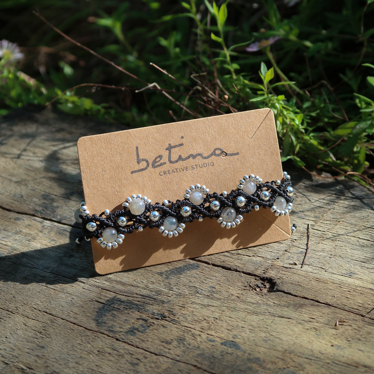 Pulsera Flores y Olas | Negro con Labradorita